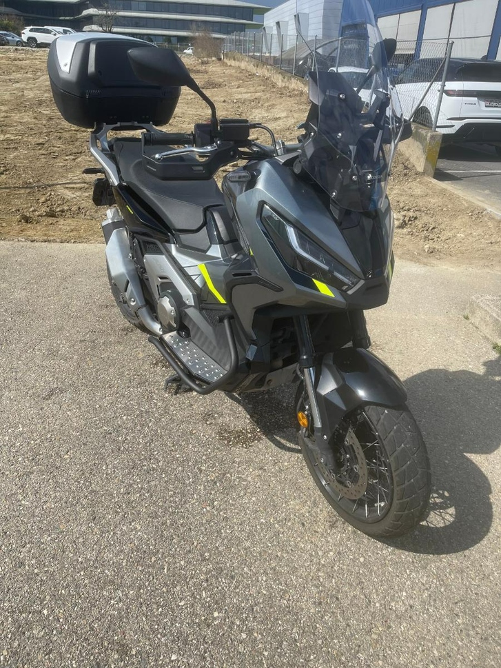 Honda X-ADV 750 35kW günstig zu verkaufen HONDA HONDA X-ADV 750 (35kW)