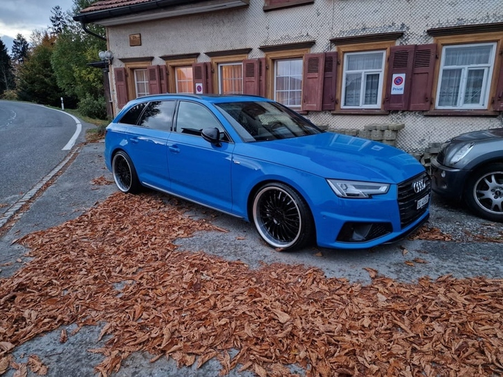 Audi A4 Avant 2.0 TDI S Line quattro zu verkaufen Audi Audi A4 Avant 2.0 40 TDI S Line quattro S-Tronic