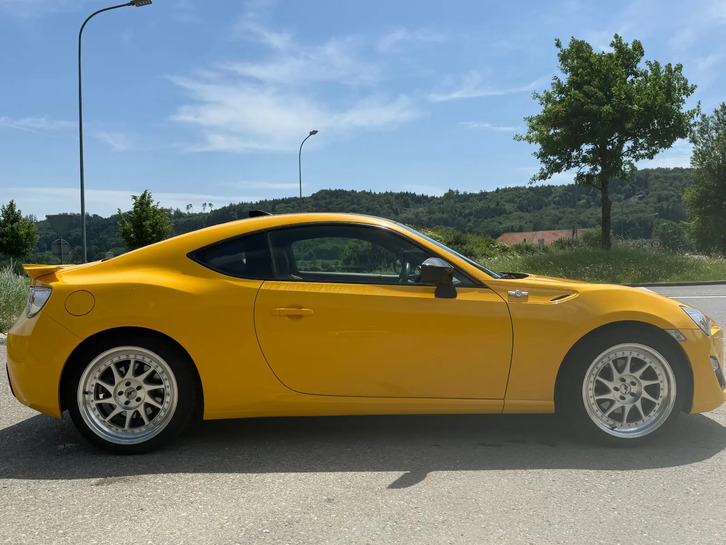 Toyota GT86 2.0 D-4S Sport - Top gepflegt mit Extras Toyota Toyota GT86 2.0 D-4S Sport