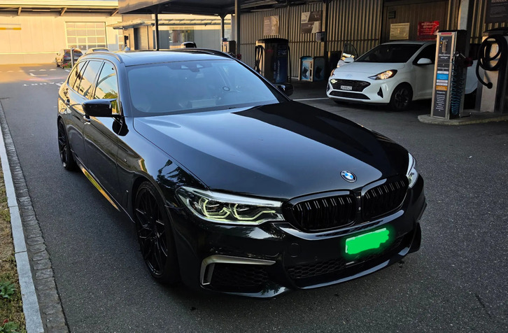 BMW 5er Touring M550d xDrive - Luxus & Leistung BMW BMW 5er Reihe G31 Touring M550d xDrive SAG