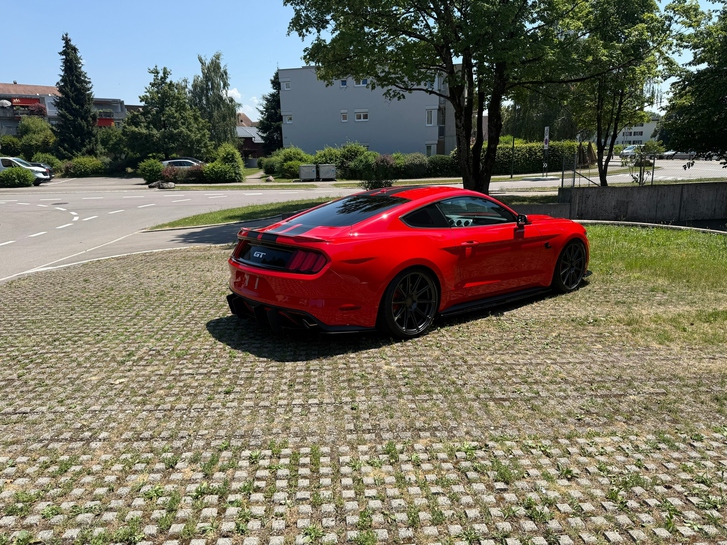 Ford Mustang Coupé 5.0 V8 GT
