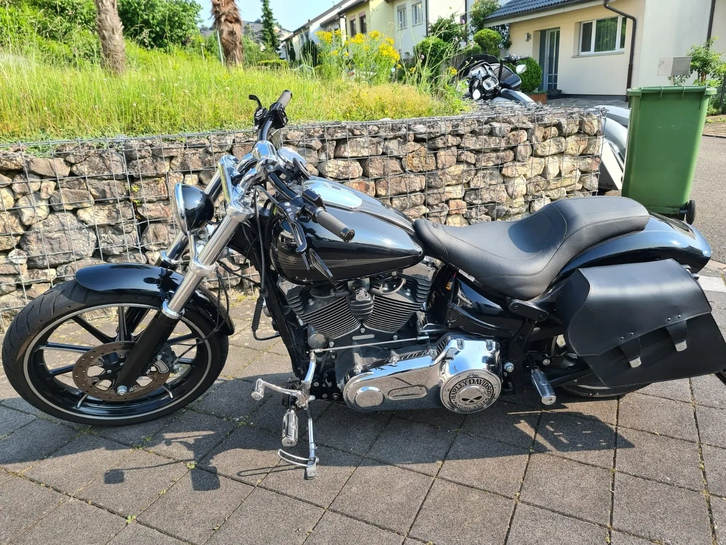 HARLEY-DAVIDSON FXSB Breakout 103 ABS HARLEY-DAVIDSON FXSB Breakout 103 ABS