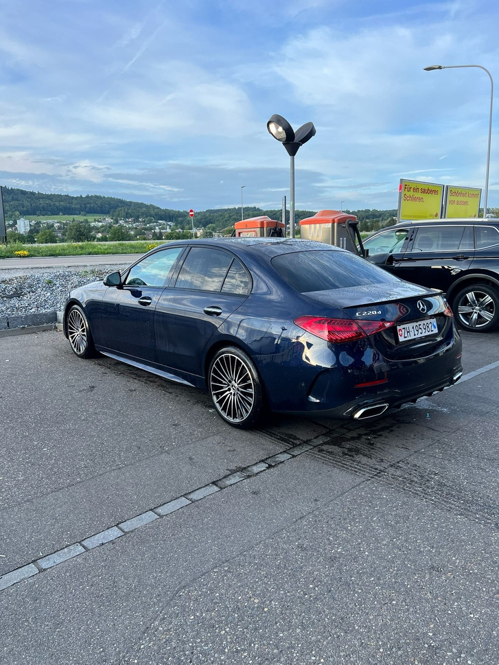 Mercedes-Benz C-Klasse W206 C 220 d Swiss Star AMG Line 4matic