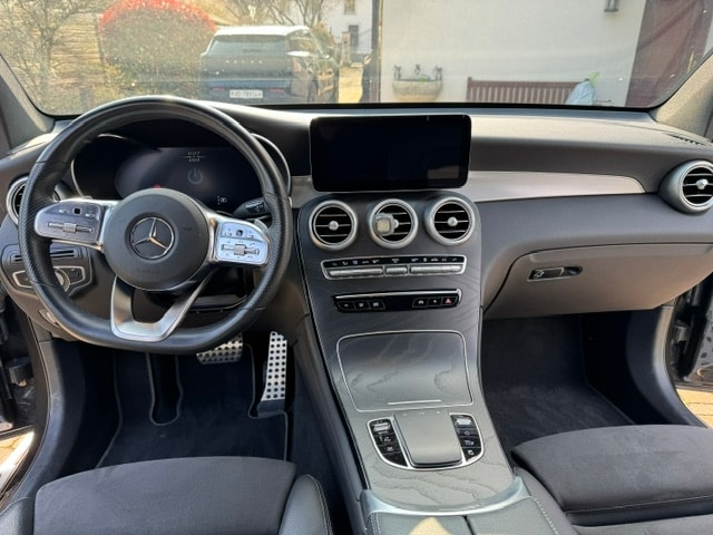 Mercedes-Benz GLC 300 e Off-Road 4m Hybrid Mercedes-Benz Mercedes-Benz GLC-Klasse X253 GLC 300 e Off-Road 4m