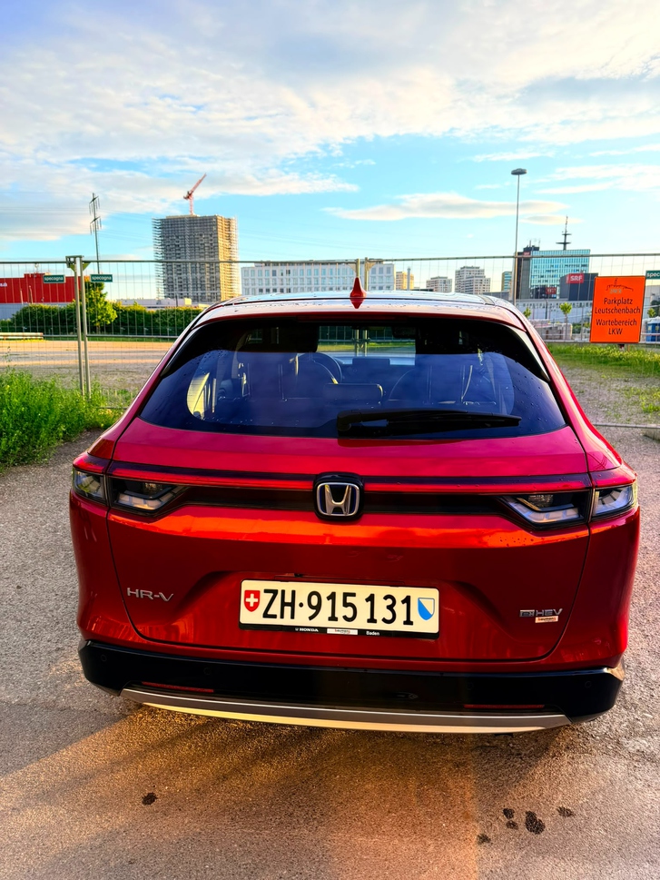 Honda HR-V 1.5 i-MMD Advance 2026: Top Features Honda Honda HR-V 1.5 i-MMD Advance