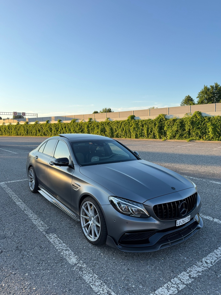 Mercedes-Benz C-Klasse W205 C 63 AMG Mercedes-Benz C-Klasse W205 C 63 AMG