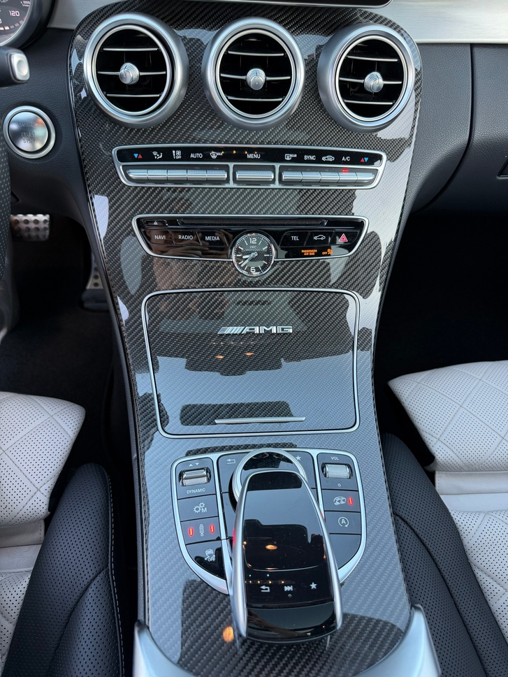 Mercedes-Benz Mercedes-Benz C-Klasse W205 C 63 AMG
