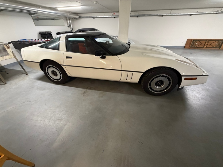 Chevrolet Corvette 5.7 Chevrolet Corvette 5.7