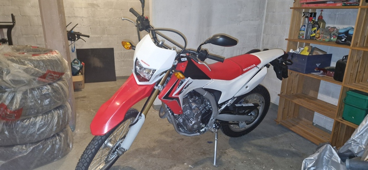 Honda CRF250L Motorrad, top Zustand, wenig Kilometer HONDA HONDA CRF 250 L
