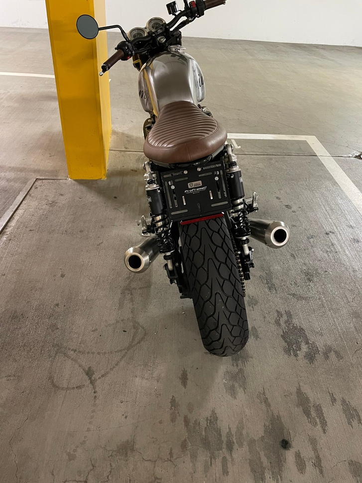 Triumph Thruxton R 1200 i ABS zum Verkauf TRIUMPH TRIUMPH Thruxton R 1200 i ABS