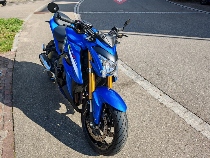 Attraktive Suzuki GSX-S 1000 ABS, Baujahr 2015 SUZUKI SUZUKI GSX-S 1000 ABS