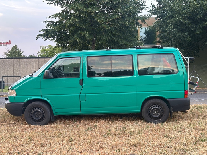 VW T4 2.5 TDI - Zuverlässiger Van in Top-Zustand VW VW T4 2.5 TDI