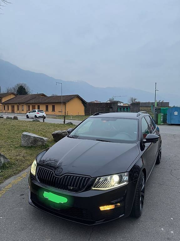 Skoda Octavia RS 2.0 TDI 2017 Zu Verkaufen Skoda Skoda Octavia Combi 2.0 TDI 184 RS DSG