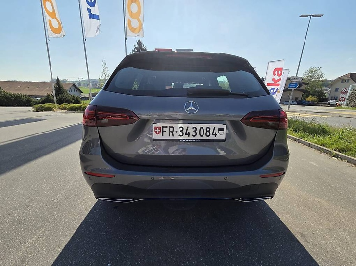 Mercedes-Benz B-Klasse B 200 d - Neuwertig, Vollausstattung Mercedes-Benz Mercedes-Benz B-Klasse W247 B 200 d