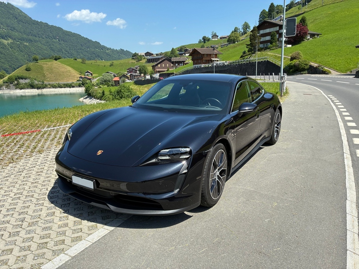 Porsche Taycan 4S mit neuer Batterie zu verkaufen Porsche Porsche Taycan 4S Performance Batterie