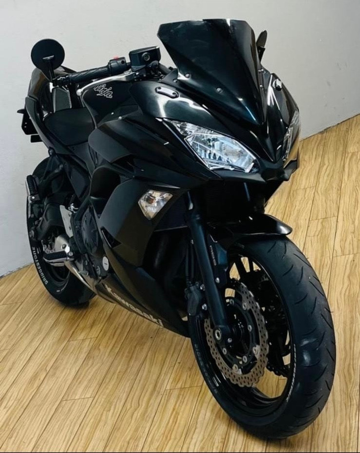 KAWASAKI Ninja 650 ABS (35kW) KAWASAKI Ninja 650 ABS (35kW)