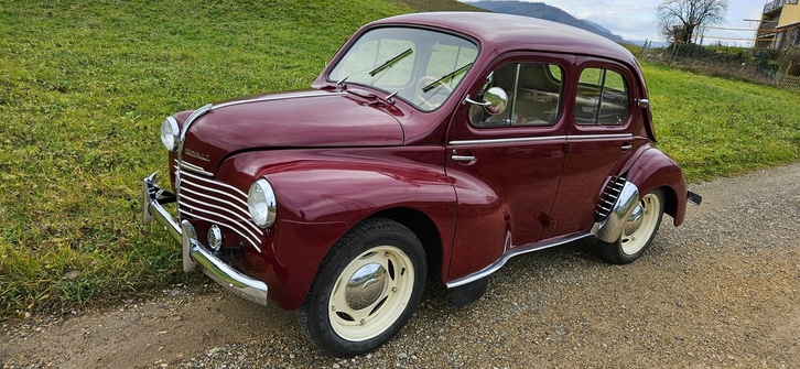 RENAULT 4CV
