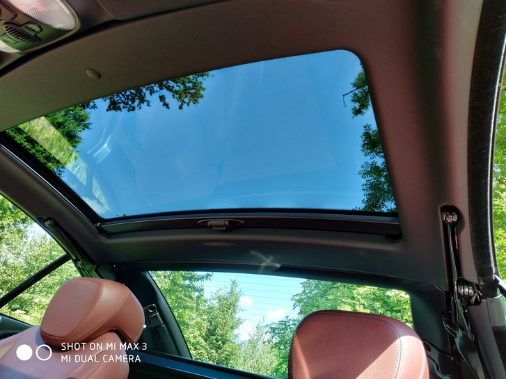Mercedes-Benz SL 350 Cabriolet, wie neu, viele Extras Mercedes-Benz Mercedes-Benz SL-Klasse R230 Cabriolet SL 350 V6