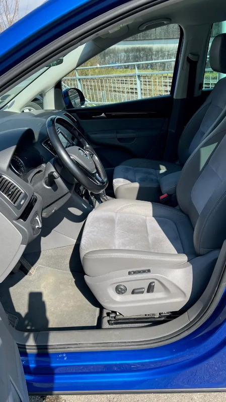 VW Sharan 2.0 TDI Highline â Maximaler Komfort VW VW Sharan 2.0 TDI SCR Highline DSG 4m