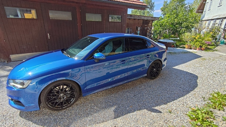 Audi S3 Limousine - Sportlich & Luxuriös | Top Zustand Audi Audi S3 Limousine 2.0 T FSI quattro S-Tronic