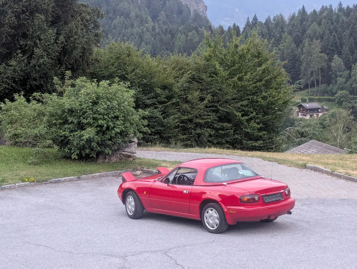 Mazda MX-5 1.6i-16V