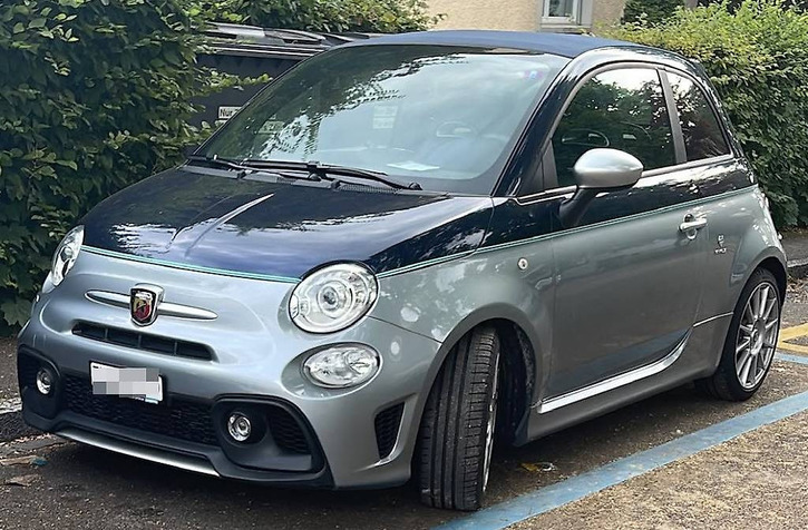 Fiat 695 C Abarth 1.4 T-Jet 180 Rivale Fiat 695 C Abarth 1.4 T-Jet 180 Rivale