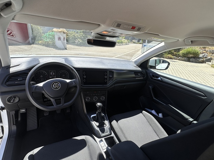 VW T-Roc 1.0 TSI Value, 2021, frische MFK VW VW T-Roc 1.0 TSI Value