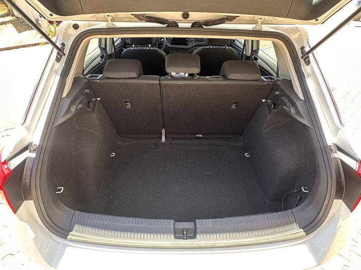 VW T-Roc 1.0 TSI Value, 2021, frische MFK VW VW T-Roc 1.0 TSI Value