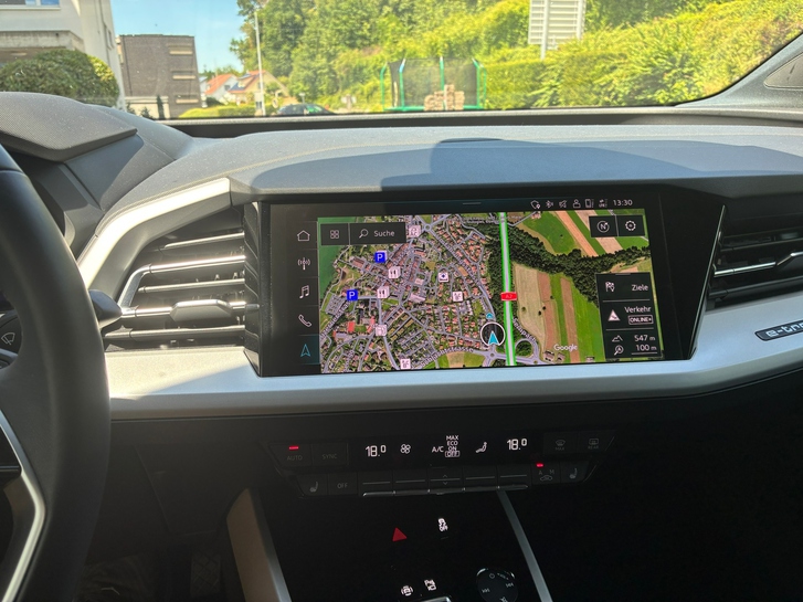 Audi Q4 e-tron 45 quattro - Innovativer Elektro-SUV Audi Audi Q4 e-tron 45 quattro