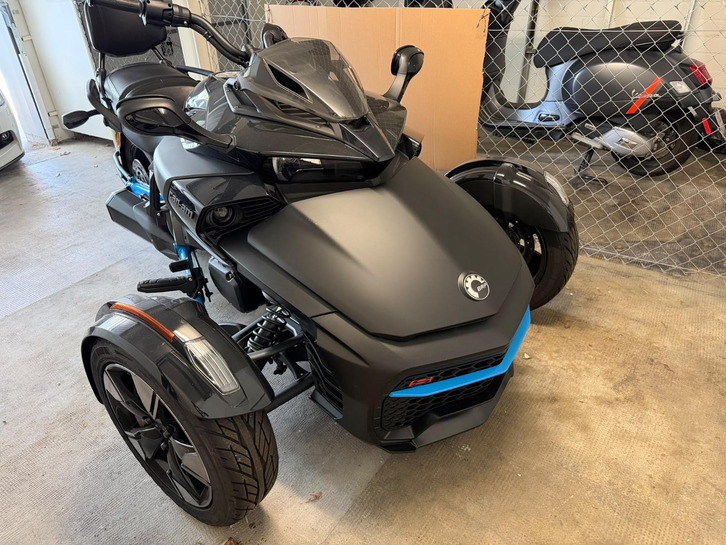 CAN-AM Spyder F3-S