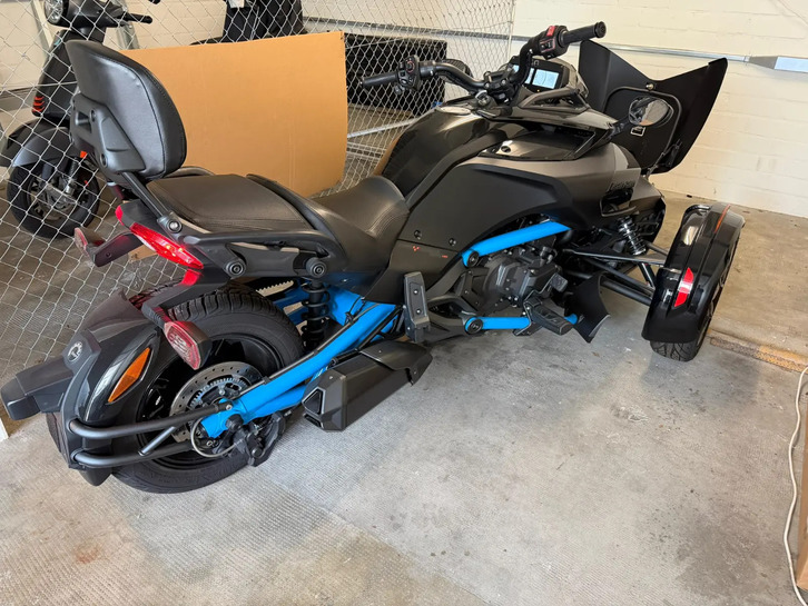 Can-Am Spyder F3-S 2023 - Sportlich & Neuwertig CAN-AM CAN-AM Spyder F3-S