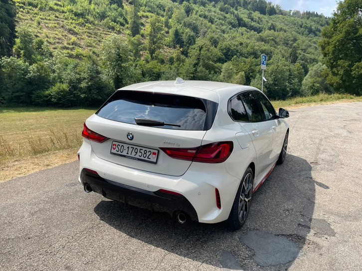 BMW 1er Reihe F40 128ti