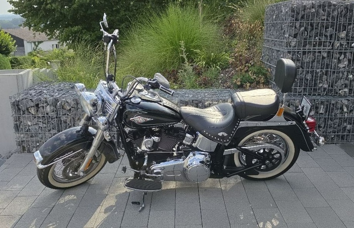 HARLEY-DAVIDSON FLSTC Softail Heritage Classic ABS