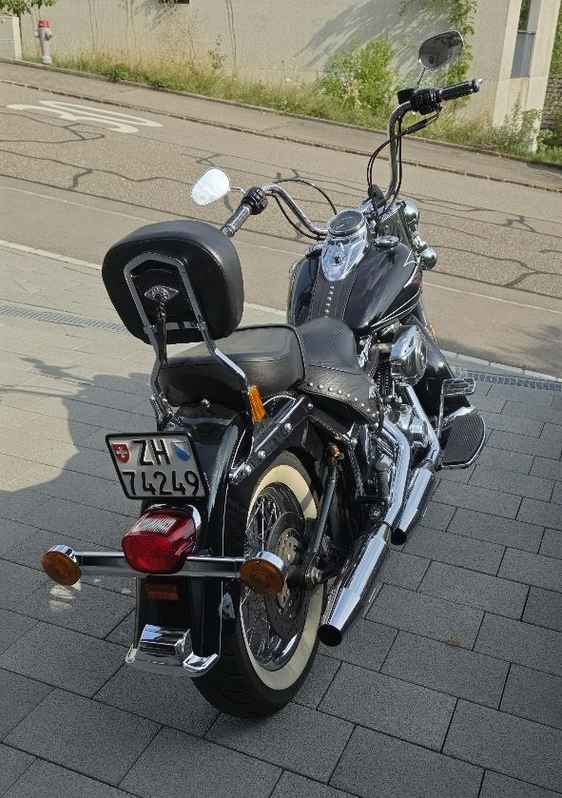 HARLEY-DAVIDSON FLSTC Softail Heritage Classic ABS