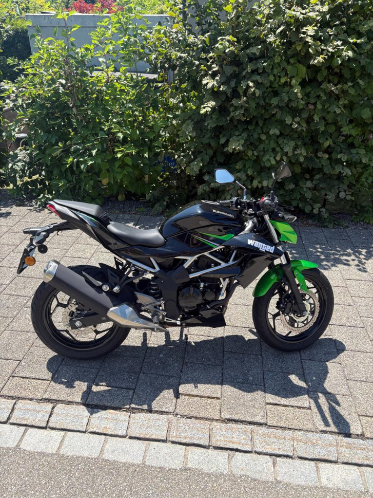 KAWASAKI Z 125