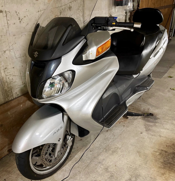 Suzuki Burgman 650 ABS in Top-Zustand SUZUKI SUZUKI AN 650 Burgman ABS