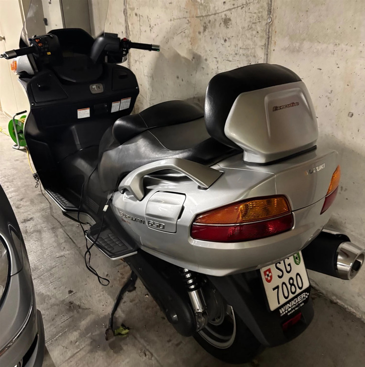 Suzuki Burgman 650 ABS in Top-Zustand SUZUKI SUZUKI AN 650 Burgman ABS