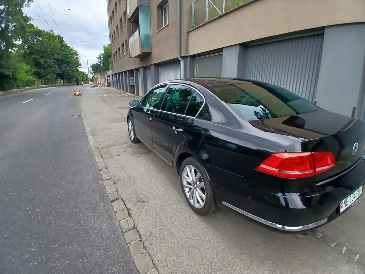 VW Passat 2.0 TSI Highline - Top Austattung VW VW Passat 2.0 TSI Highline DSG