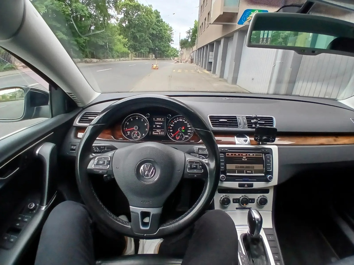 VW Passat 2.0 TSI Highline - Top Austattung VW VW Passat 2.0 TSI Highline DSG