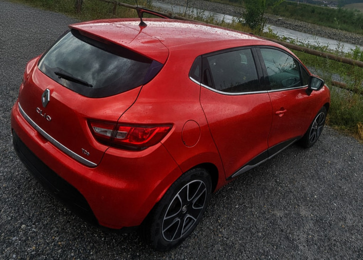 Renault Clio 0.9 TCe Swiss Edition S/S