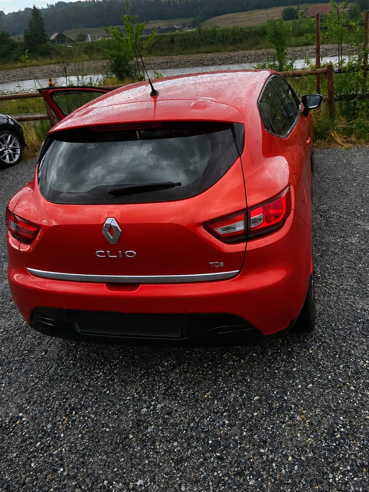 Renault Clio 0.9 TCe Swiss Edition S/S