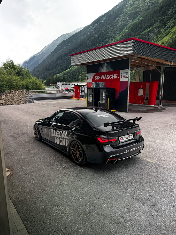 BMW 3er Reihe F30 335i xDrive