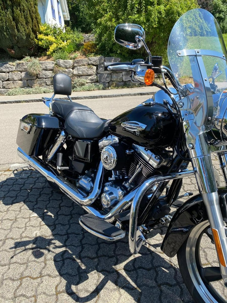 HARLEY-DAVIDSON FLD Dyna Switchback ABS HARLEY-DAVIDSON FLD Dyna Switchback ABS