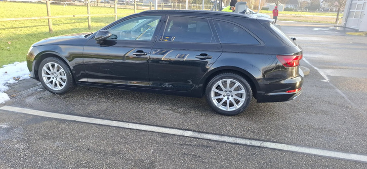 Audi A4 Avant 2.0 40 TDI quattro S-Tronic