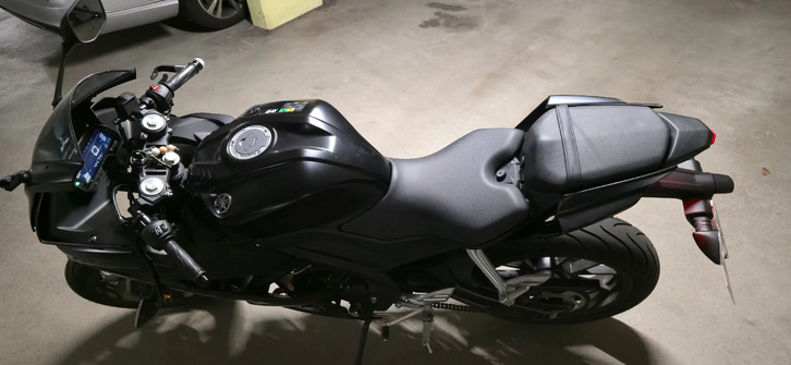 Yamaha YZF-R 125 ABS - Sportliches Fahrvergnügen YAMAHA YAMAHA YZF-R 125 ABS