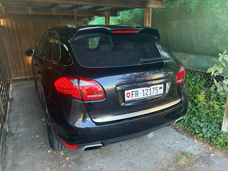 Porsche Cayenne V8 S â Luxuriös und leistungsstark Porsche Porsche Cayenne 4.8 V8 S TipT
