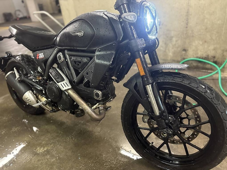 DUCATI Scrambler 803 Icon