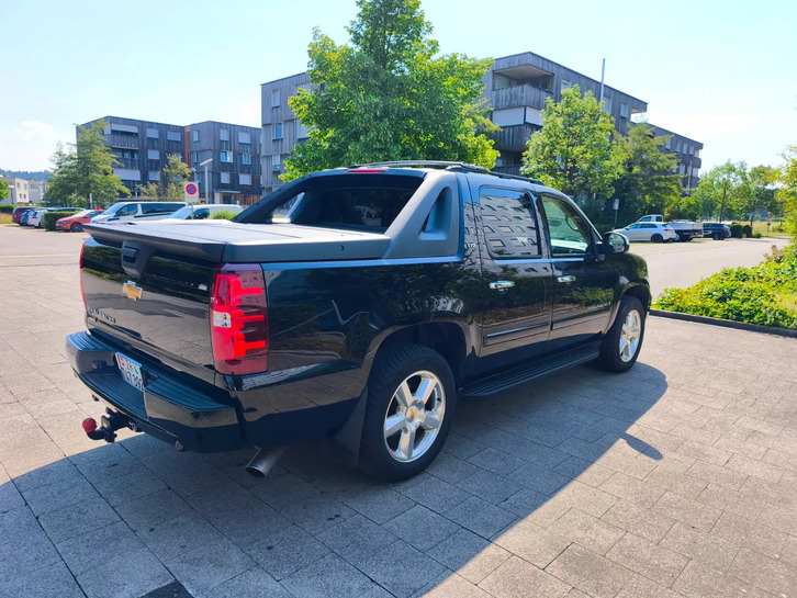 Chevrolet Avalanche LTZ 5.3 V8 4x4 Gebrauchtwagen CHEVROLET CHEVROLET Avalanche LTZ 5.3 V8
