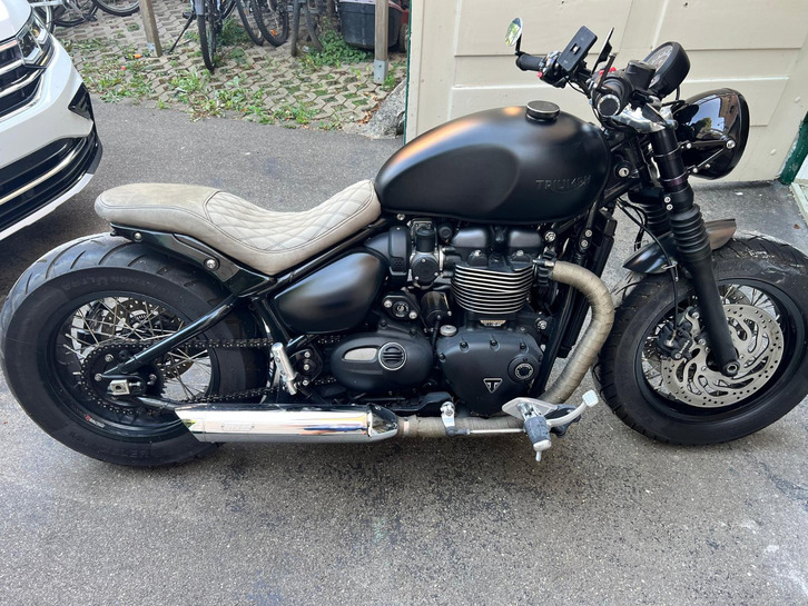 TRIUMPH Bonneville 1200 Speedmaster TRIUMPH Bonneville 1200 Speedmaster