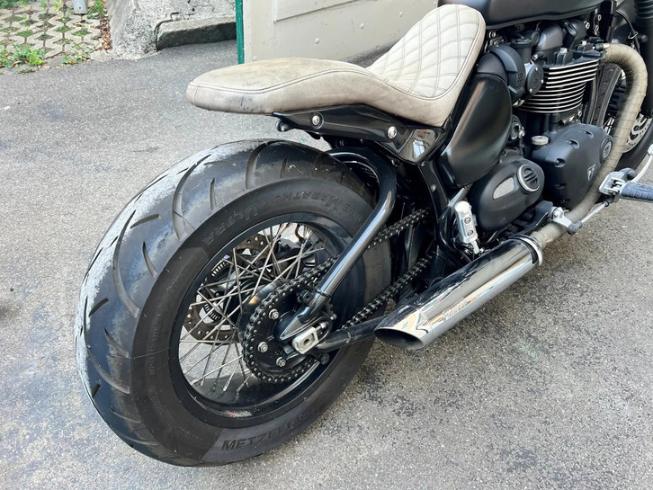 Triumph Bonneville 1200 Speedmaster in Topzustand TRIUMPH TRIUMPH Bonneville 1200 Speedmaster
